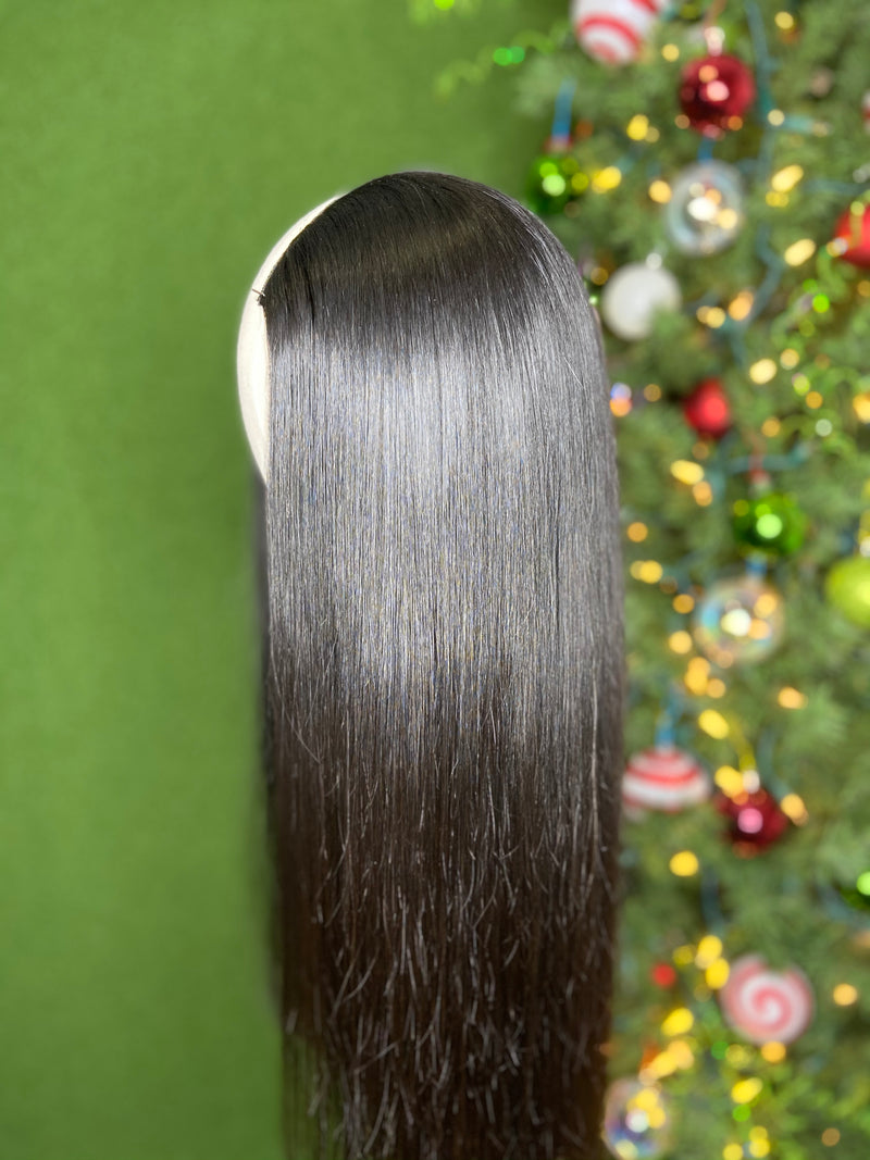 24” straight U-part wig